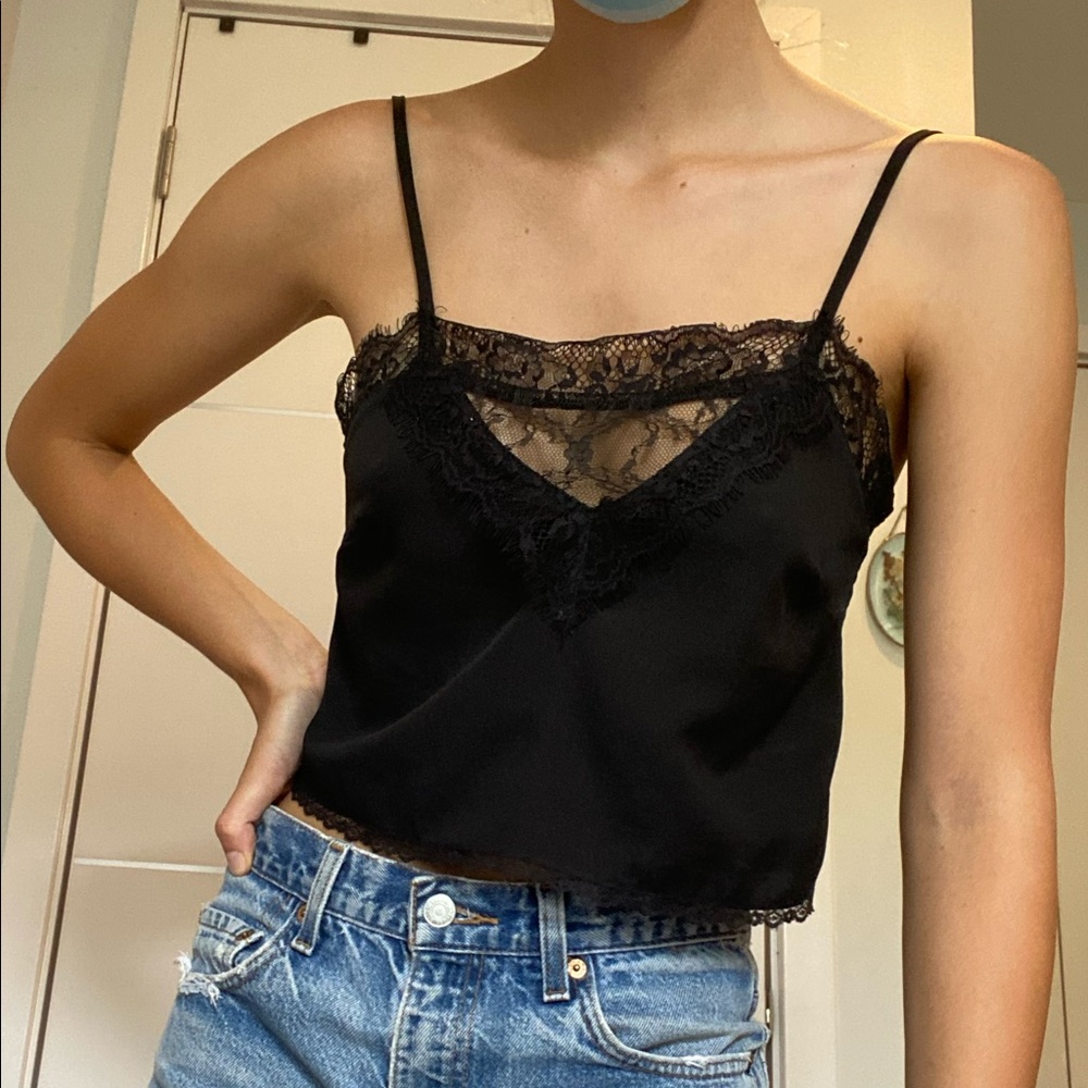 Lacy cropped cami